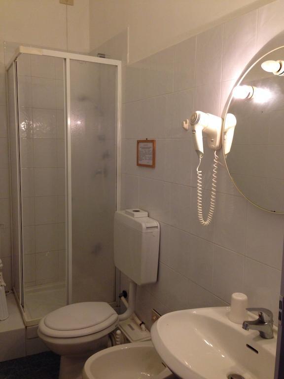 ואראצה Albergo Villagrande חדר תמונה
